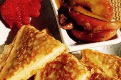 French Toast with Caramelised Apples